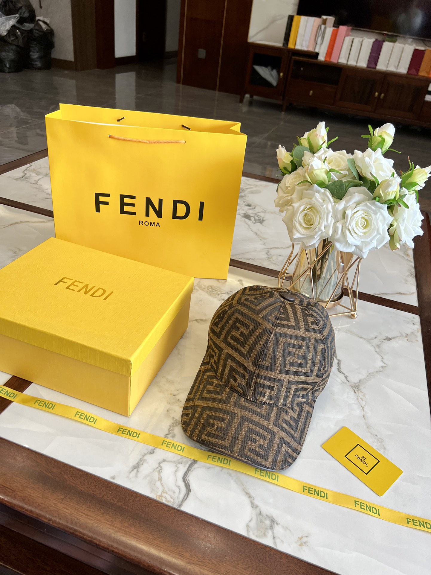 fendi hat model 10
